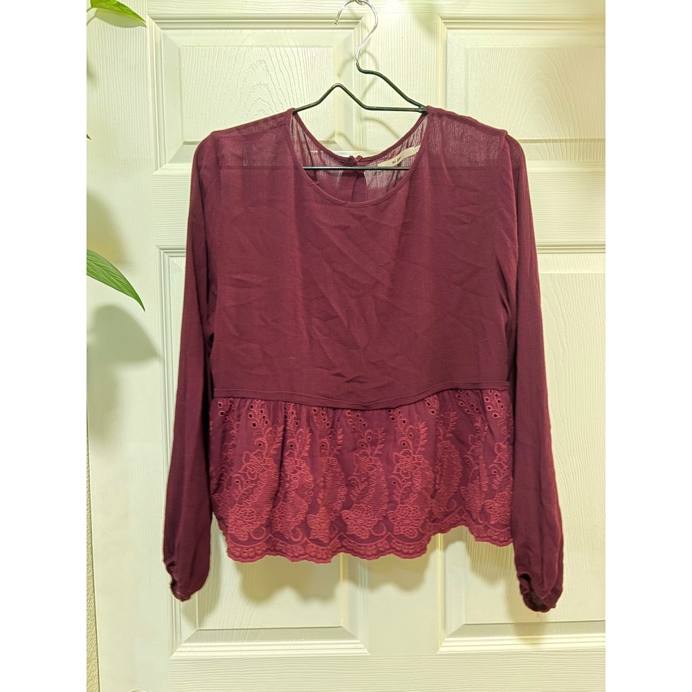 Mon Ami Women Burgundy Eyelet Lace Peplum Blouse Long Sleeve Button Back Top M